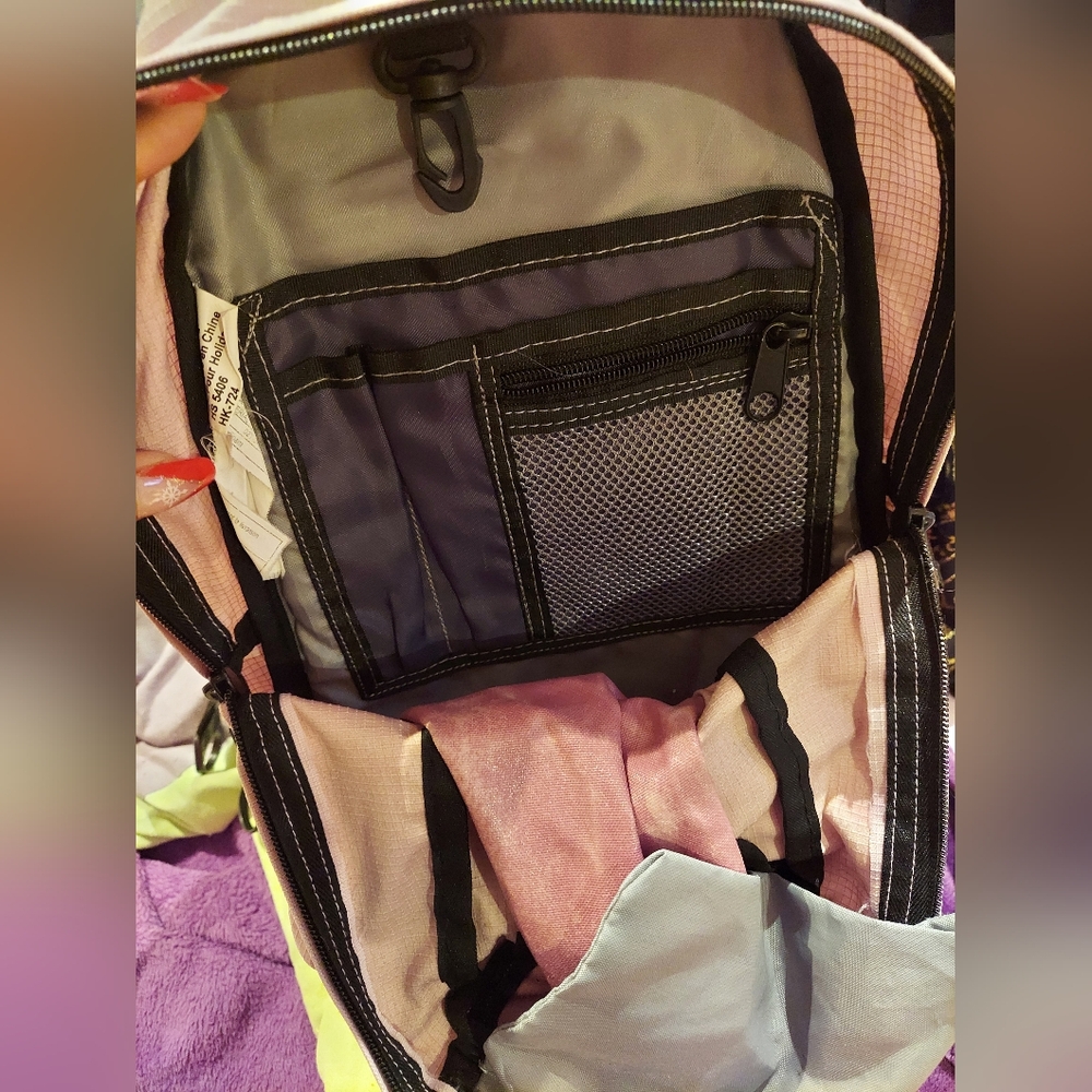 Purple backpack - Picture 7 of 9